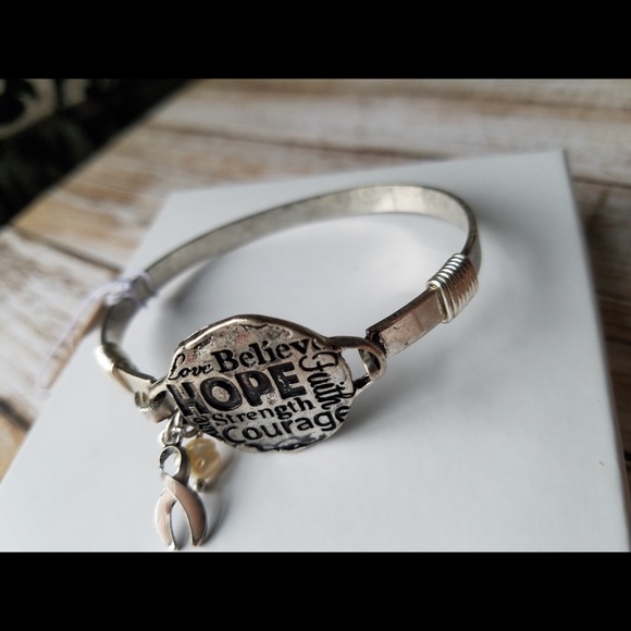 “HOPE” bracelet - Picture 4 of 7